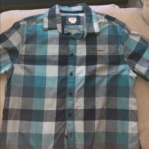 Short sleeve button down